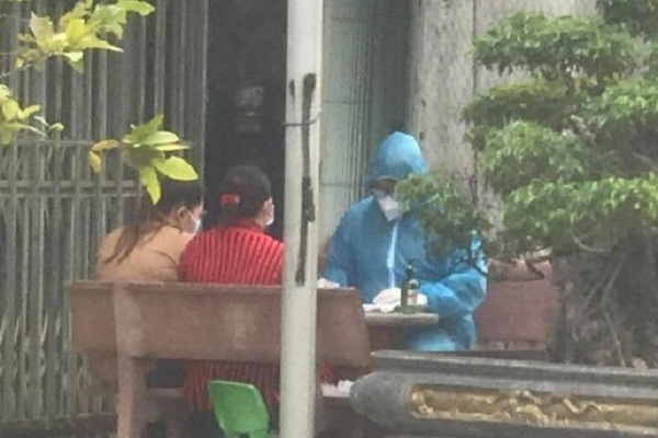 Bình Dương cách ly 2 người đi chung xe với bệnh nhân 1440