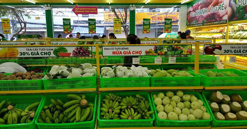 Kiếm tiền nhà giàu: Bán rau nguyên rễ, quả để nguyên lá