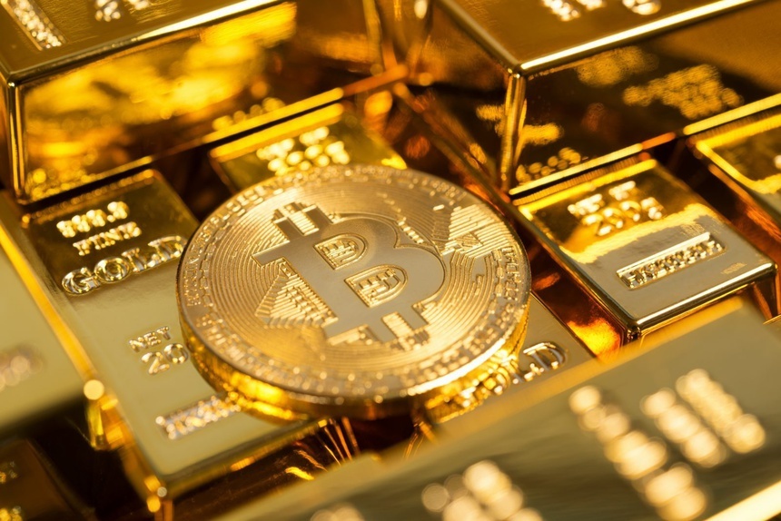 Kỷ lục của giá vàng và Bitcoin trước thềm năm 2021