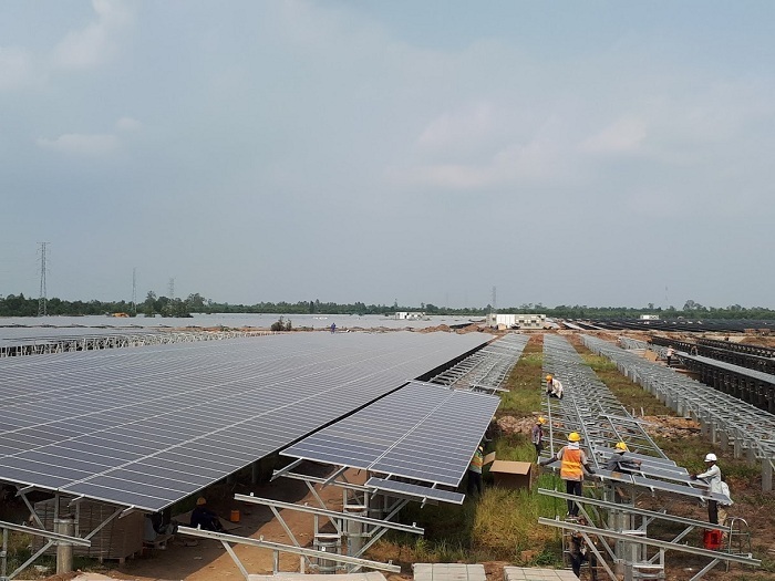 Điện ‘sạch” giá đắt, mức nào thì dân chịu được