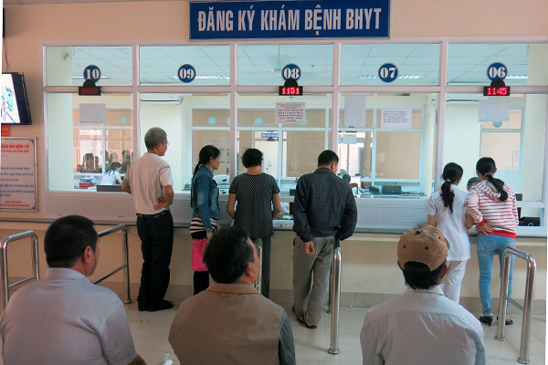 Thông tuyến tỉnh từ 1/1, BHYT chi thêm 2.000 tỷ mỗi năm