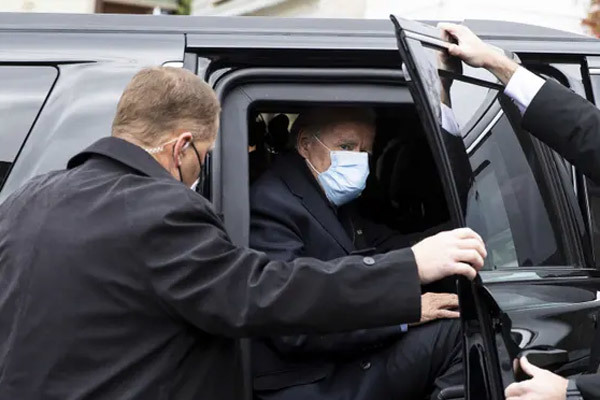 Lo người trung thành với ông Trump, ông Biden thay mật vụ bảo vệ