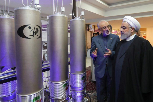 Iran thông báo tăng mức làm giàu uranium