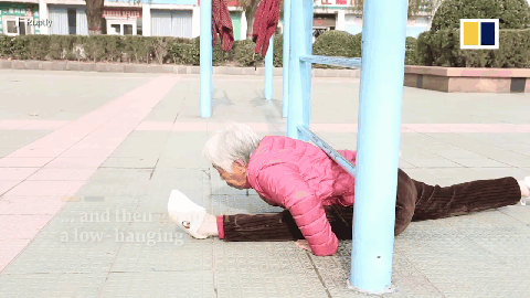 Video cụ bà 82 tuổi tập luyện khiến giới trẻ phát sốt