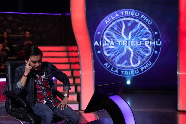 Người chơi phá kỷ lục 13 năm 'Ai là triệu phú' làm 'Giáo sư Xoay' thán phục