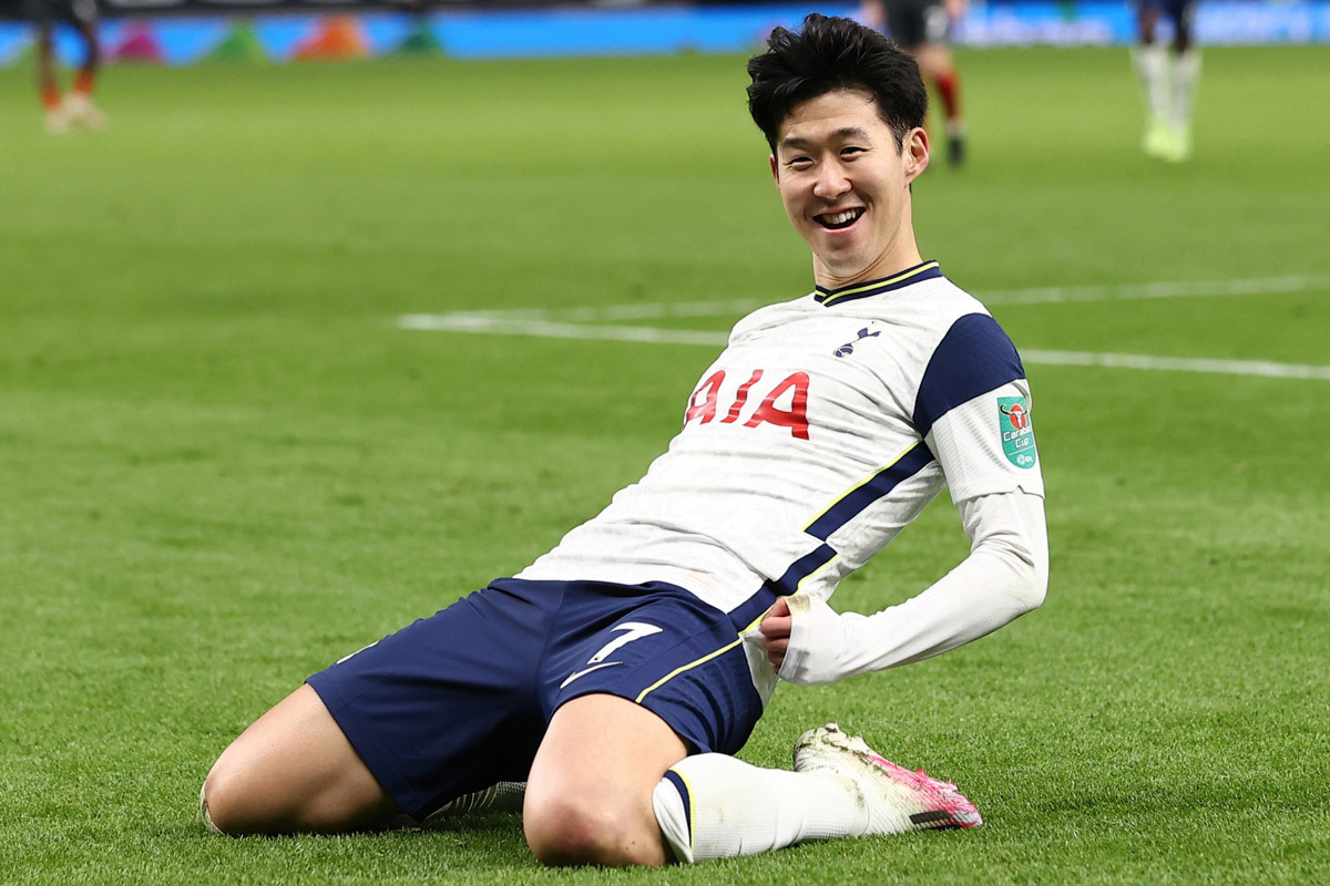 Son Heung Min giành Quả bóng Vàng châu Á 2020