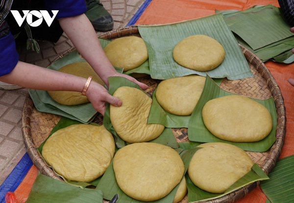 Mu Cang Chai hosts first Banh Day pounding festival