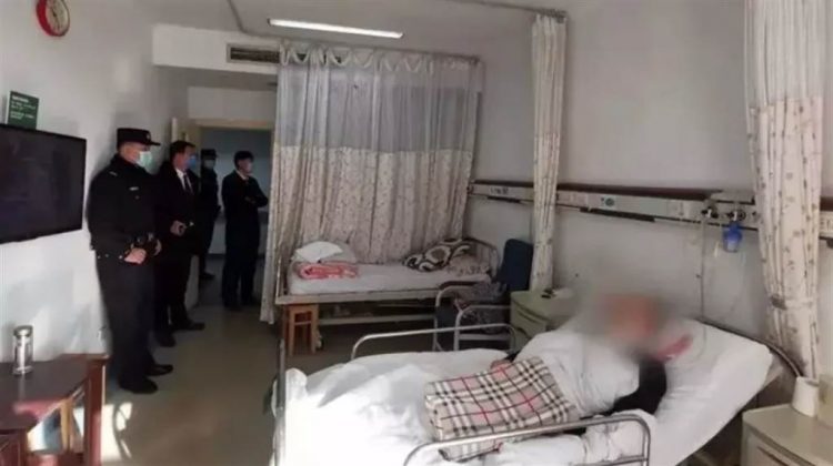 Gia đình không chịu xuất viện suốt 6 năm