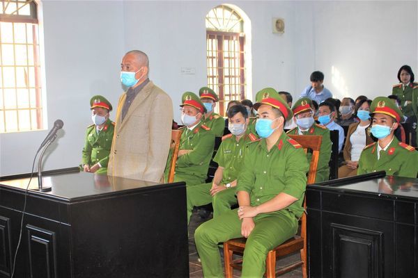 Đề nghị tử hình cựu bí thư xã giết người, đốt xác ở Đắk Nông
