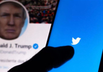Ông Trump được Twitter 'cởi trói' sau 12 tiếng 'cắt sóng'
