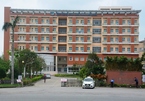 Bắt giam Trưởng khoa cùng 2 điều dưỡng Bệnh viện đa khoa TƯ Quảng Nam