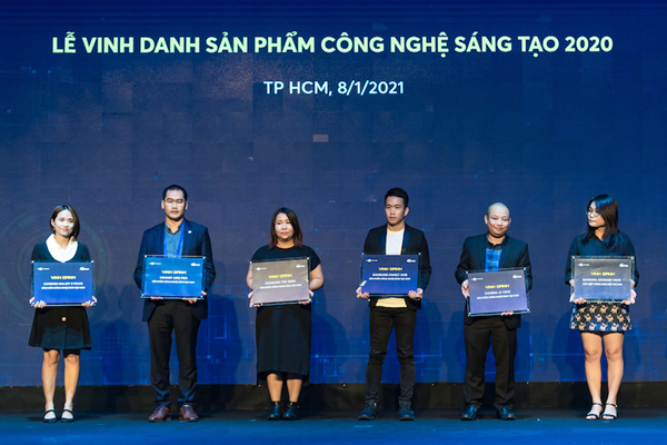 VinSmart - thương hiệu điện thoại Việt xuất sắc nhất Tech Awards 2020