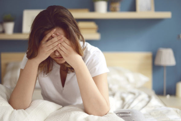 Nguyên nhân bạn đau đầu khi mới ngủ dậy