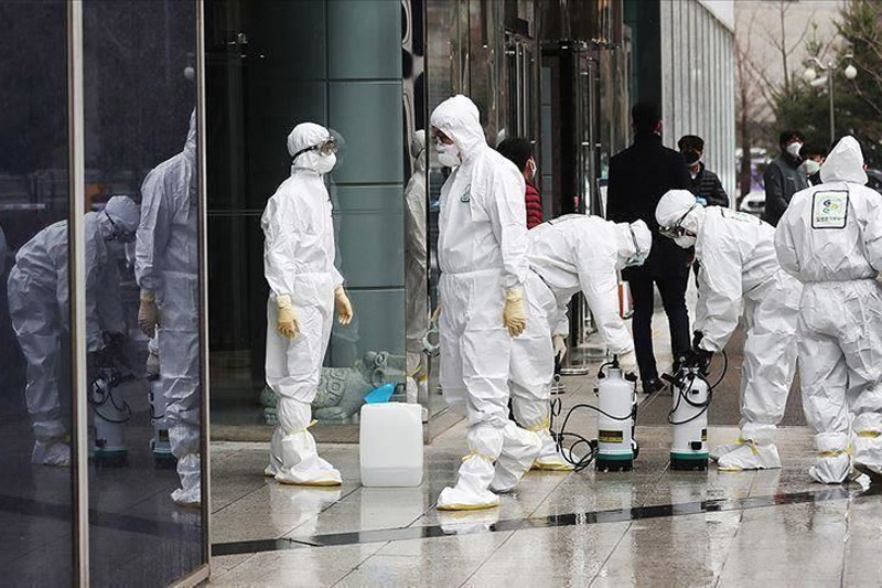 Nhật phát hiện biến thể mới, bác sĩ của Giáo hoàng tử vong vì Covid-19