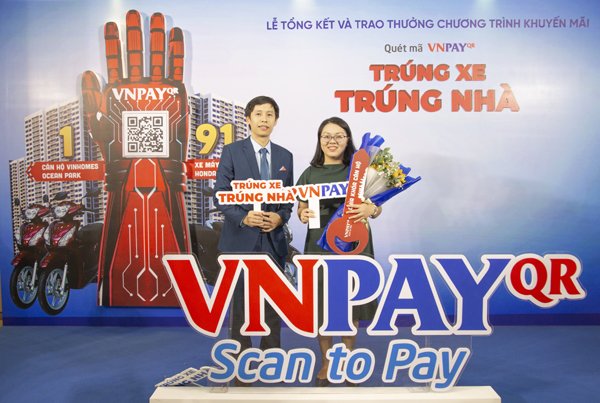 Khách hàng VietinBank nhận ‘nhà sang’ nhờ thanh toán qua VNPAY-QR