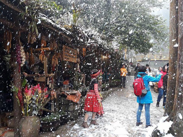 Các tour du lịch săn tuyết 'cháy vé' dịp rét đậm, rét hại