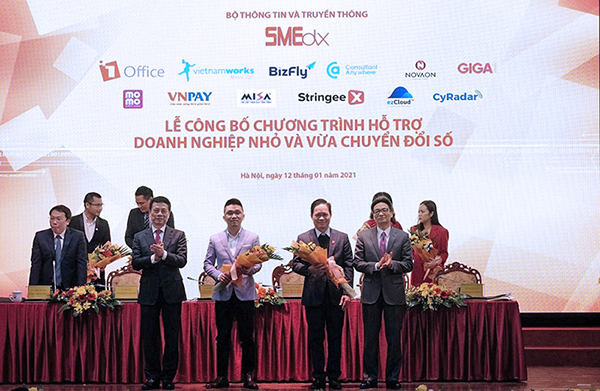 Bộ TT&TT công bố chương trình Hỗ trợ doanh nghiệp nhỏ và vừa chuyển đổi số