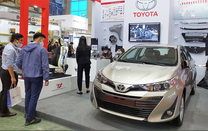 Kỷ lục bán xe tháng 12 giúp thị trường ô tô Việt Nam khởi sắc năm 2020