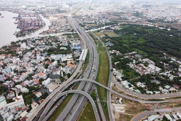 TP.HCM trình Thủ tướng phương án làm đường gần 178 nghìn tỷ