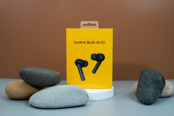 Đặt Realme Buds Air Pro tại Cellphone S, nhận quà gần 1 triệu đồng