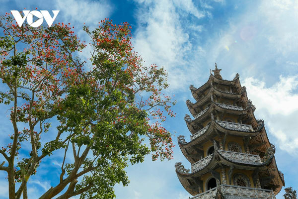 An insight into a beautiful Buddhist Shrine in Da Lat