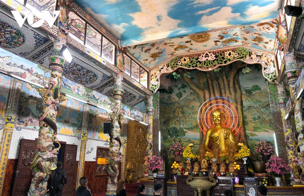 An insight into a beautiful Buddhist Shrine in Da Lat