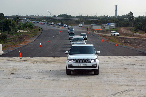 Cao tốc ở miền Tây: 20 triệu dân nức lòng và kỳ vọng kéo kinh tế 'cất cánh'