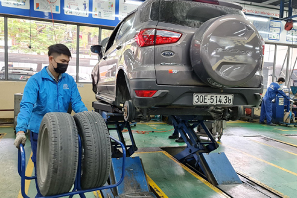 Ưu đãi chăm sóc xe trong dịch vụ Ngày Chủ Nhật ở Thanh Xuân Ford