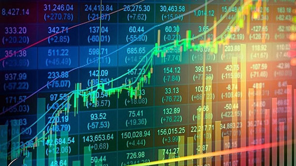 Huge volume of new shares, record liquidity put HoSE system under pressure