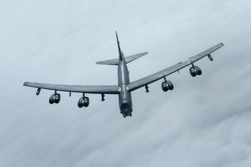 Hai 'pháo đài bay' B-52 của Mỹ áp sát Iran