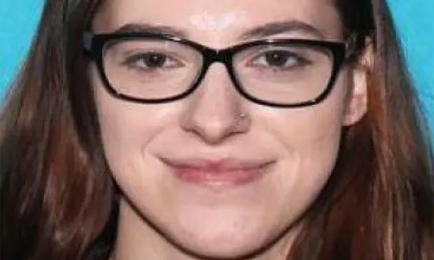 Bắt kẻ cố bán máy tính của Chủ tịch Hạ viện Mỹ cho Nga