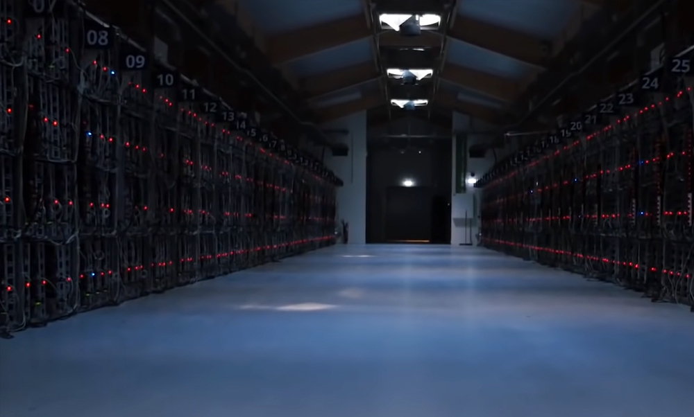 Cụm nhà kho vẻ ngoài đơn sơ ẩn chứa bí mật về 'mỏ tiền siêu khủng'