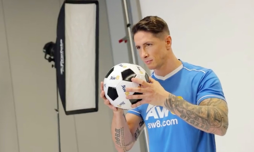 10 bí mật chưa từng tiết lộ về Fernando Torres – Sát thủ vòng cấm trong hình  hài soái ca tóc vàng