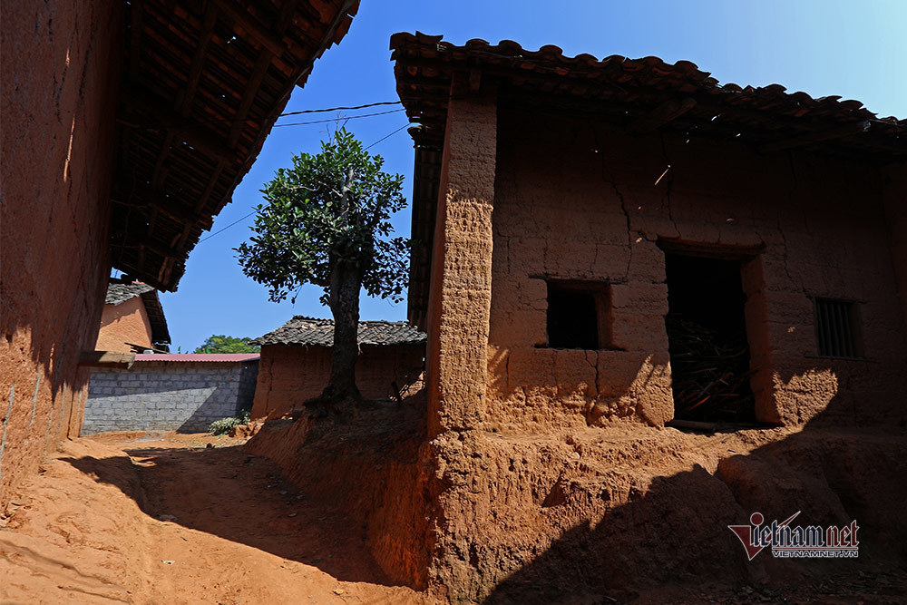 Secrets about made-of-clay houses in Lang Son