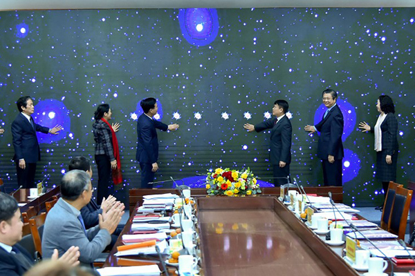 Khai trương Trang Thông tin đối ngoại điện tử