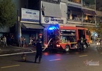 Cháy nhà ở Sài Gòn, 7 người mắc kẹt được giải cứu