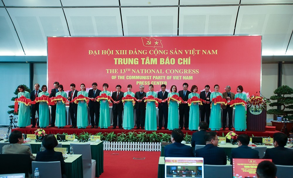 Khai trương trung tâm báo chí Đại hội Đảng phục vụ 500 phóng viên