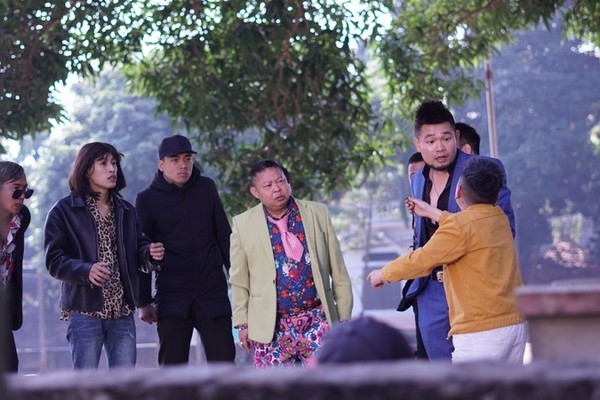 Việt Bắc tham gia hài Tết 'Hiệp sĩ làng'