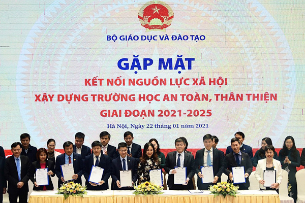 Nova Group chung tay xây dựng trường học an toàn, thân thiện