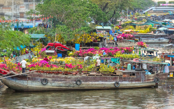 Unique lunar New Year markets in Ho Chi Minh City