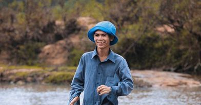 Chàng trai chăn bò Bình Định: Sự nổi tiếng giúp tôi có thu nhập bất ngờ