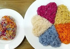 Xoi Ngu Sac (five-coloured steamed glutinous rice)