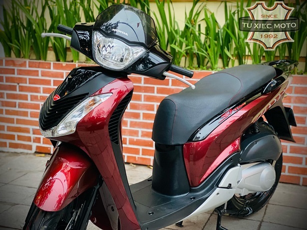 Honda SH Ý xài gần 10 năm bán giá trên mây tại Việt Nam