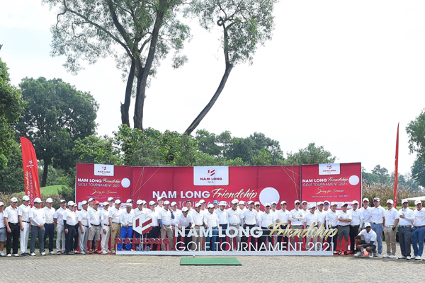 Giải golf Nam Long 2021 gây quỹ học bổng 655 triệu đồng hỗ trợ sinh viên TP.HCM