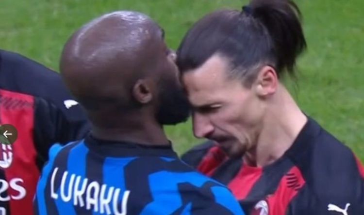 Lukaku và Ibrahimovic thóa mạ, 'húc' nhau ngay trên sân