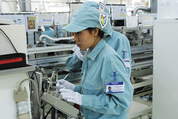 Vietnam well-placed to snap up laptop supply chain shifts