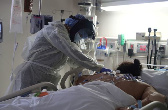 Thế giới 2,2 triệu người chết vì Covid-19, các biến thể virus mới lây lan đáng sợ