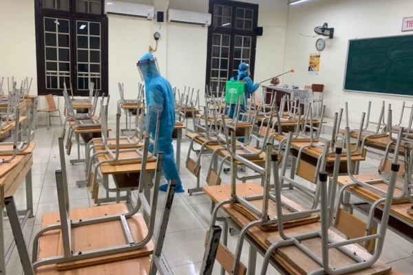 Hàng loạt trường ở Hà Nội dừng lễ hội Tết để phòng Covid-19