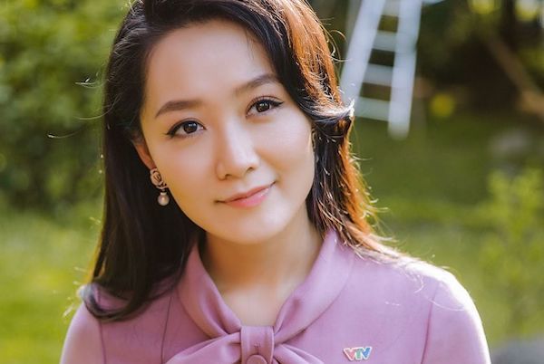 MC Thu Hà: 'Ê kíp VTV ghi hình tại sân bay Vân Đồn đều âm tính với Covid-19'