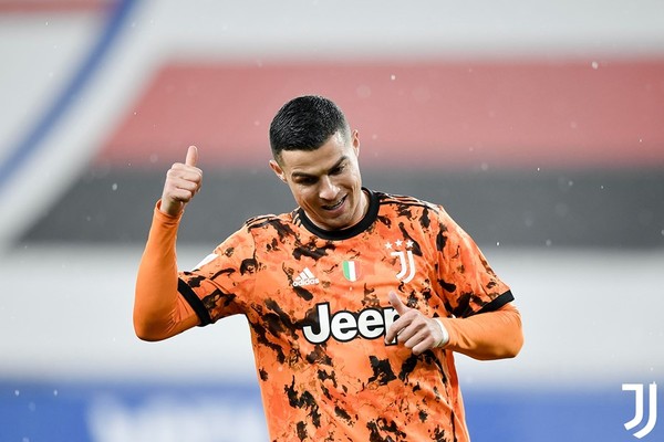 Hạ gục Sampdoria, Juventus chen chân vào top 3